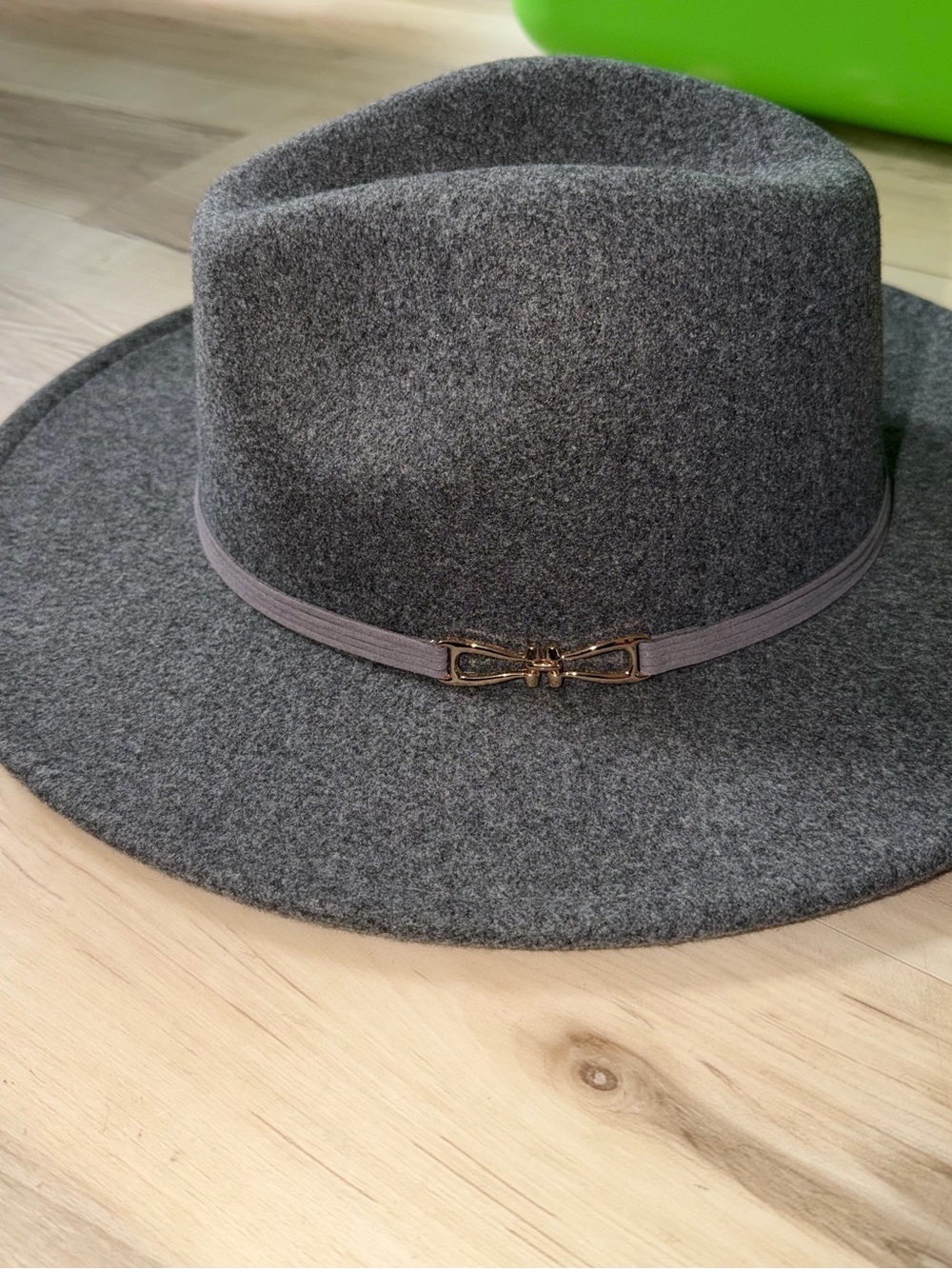 Classic Gray  Felt Fedora Hat with Decorative Band